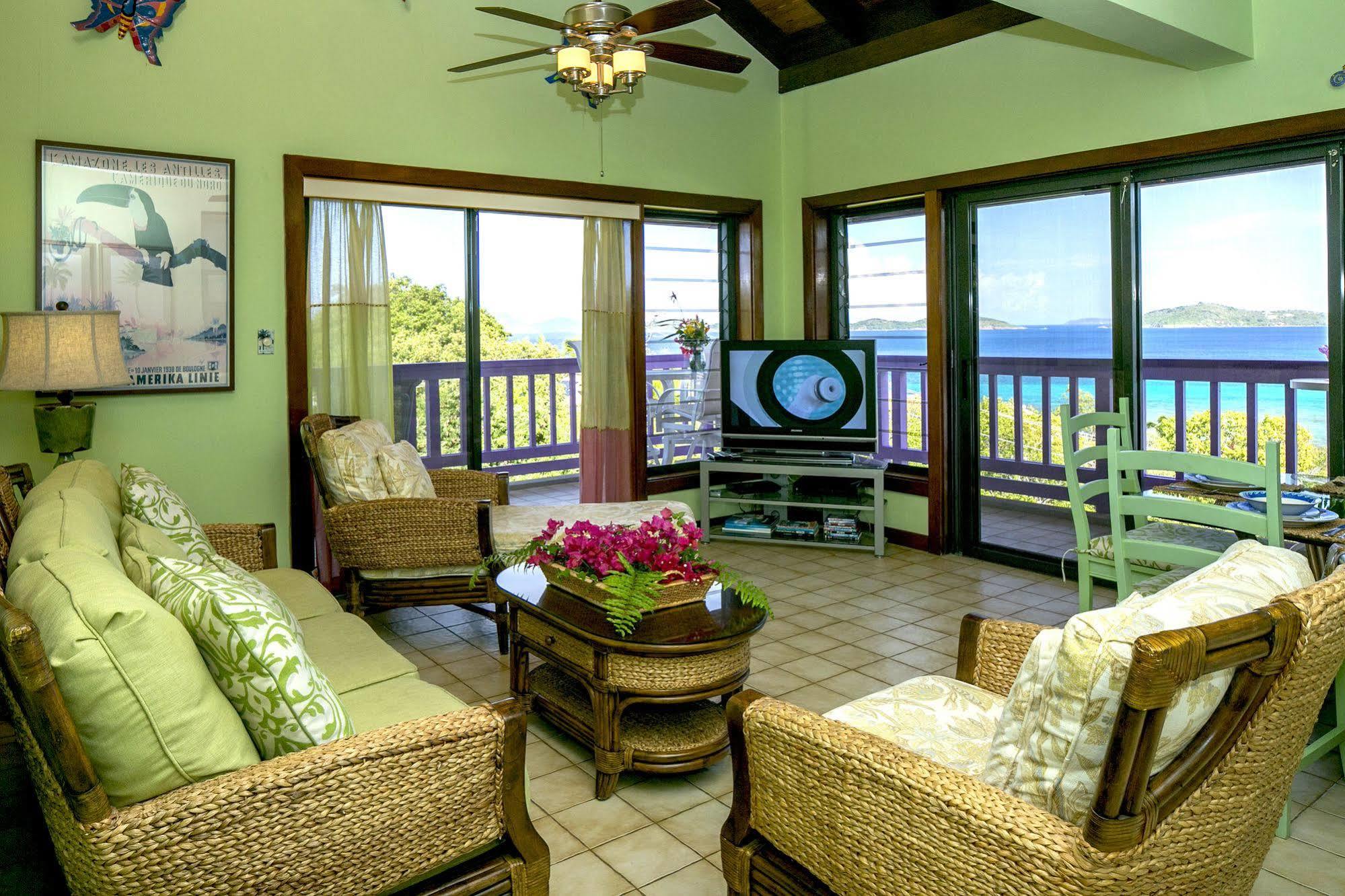 Lavender Hill Suites Cruz Bay Экстерьер фото